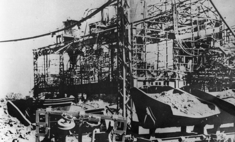 barbarous bombing raids by the U.S. imperialists-12